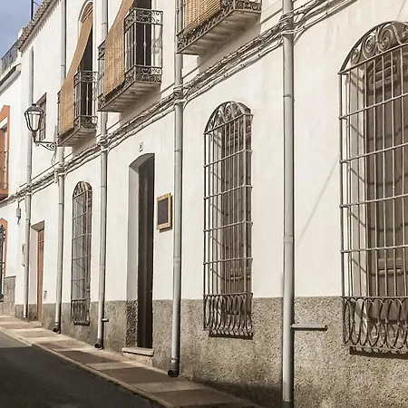 6 Bedroom Stunning In *